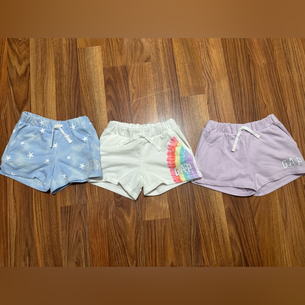 Gap shorts